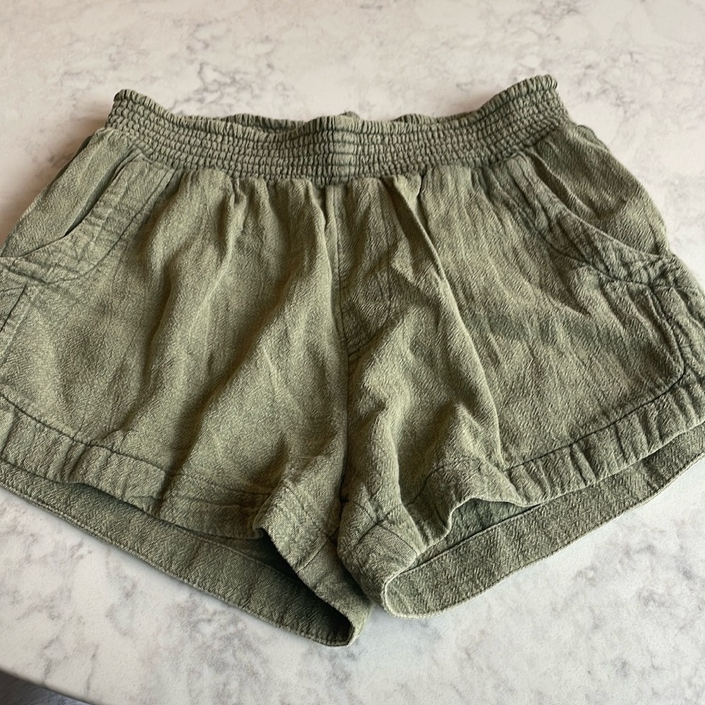 Rip curl shorts size 12